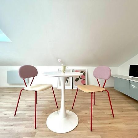 Studio Jade : Charmant Logement Place Clemenceau Appartement Pau Buitenkant foto
