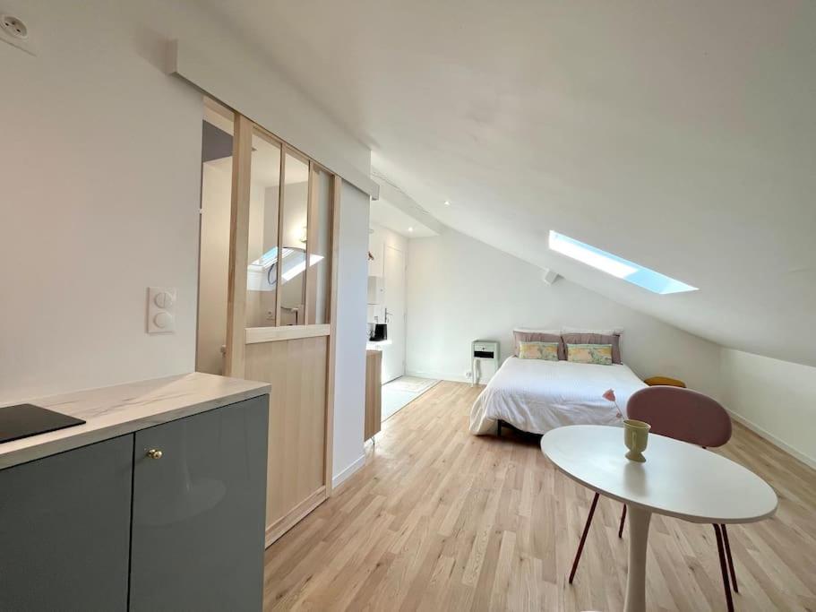 Studio Jade : Charmant Logement Place Clemenceau Appartement Pau Buitenkant foto