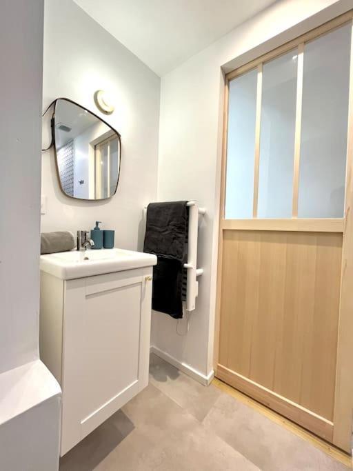 Studio Jade : Charmant Logement Place Clemenceau Appartement Pau Buitenkant foto