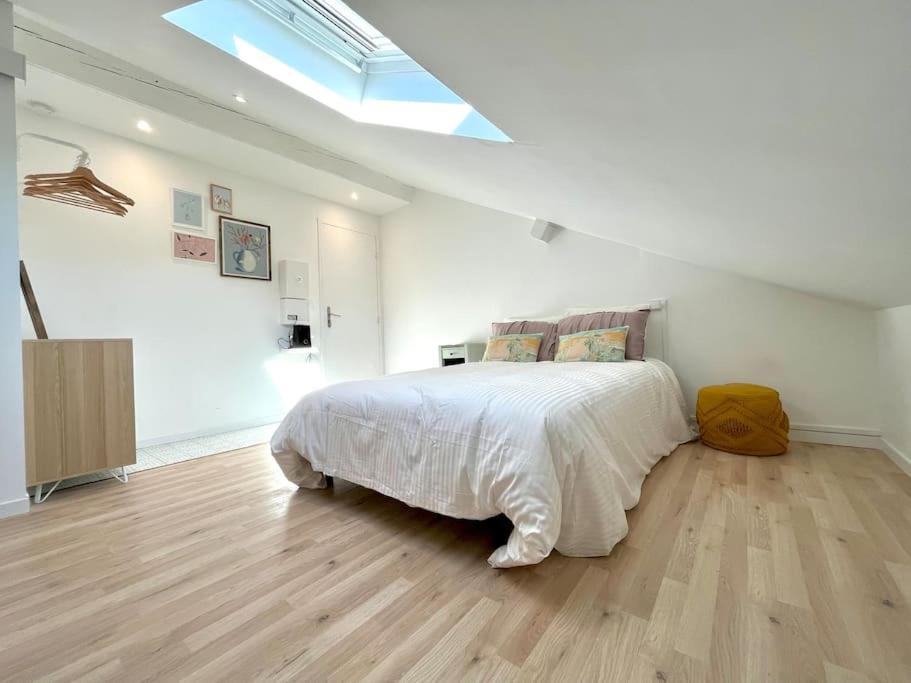 Studio Jade : Charmant Logement Place Clemenceau Appartement Pau Buitenkant foto