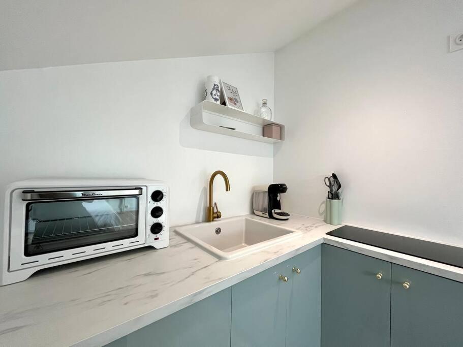 Studio Jade : Charmant Logement Place Clemenceau Appartement Pau Buitenkant foto