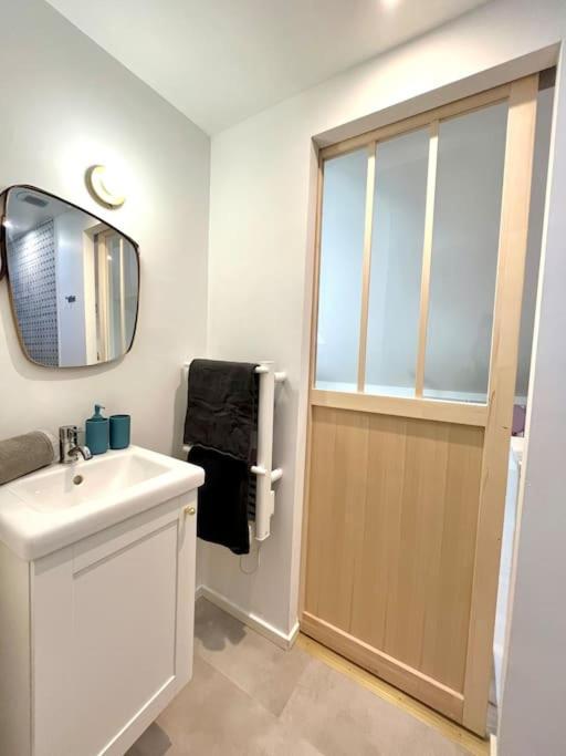 Studio Jade : Charmant Logement Place Clemenceau Appartement Pau Buitenkant foto